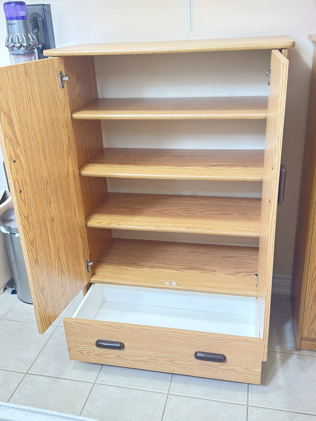 Oak-look Wooden Storage Cabinet - photo 3