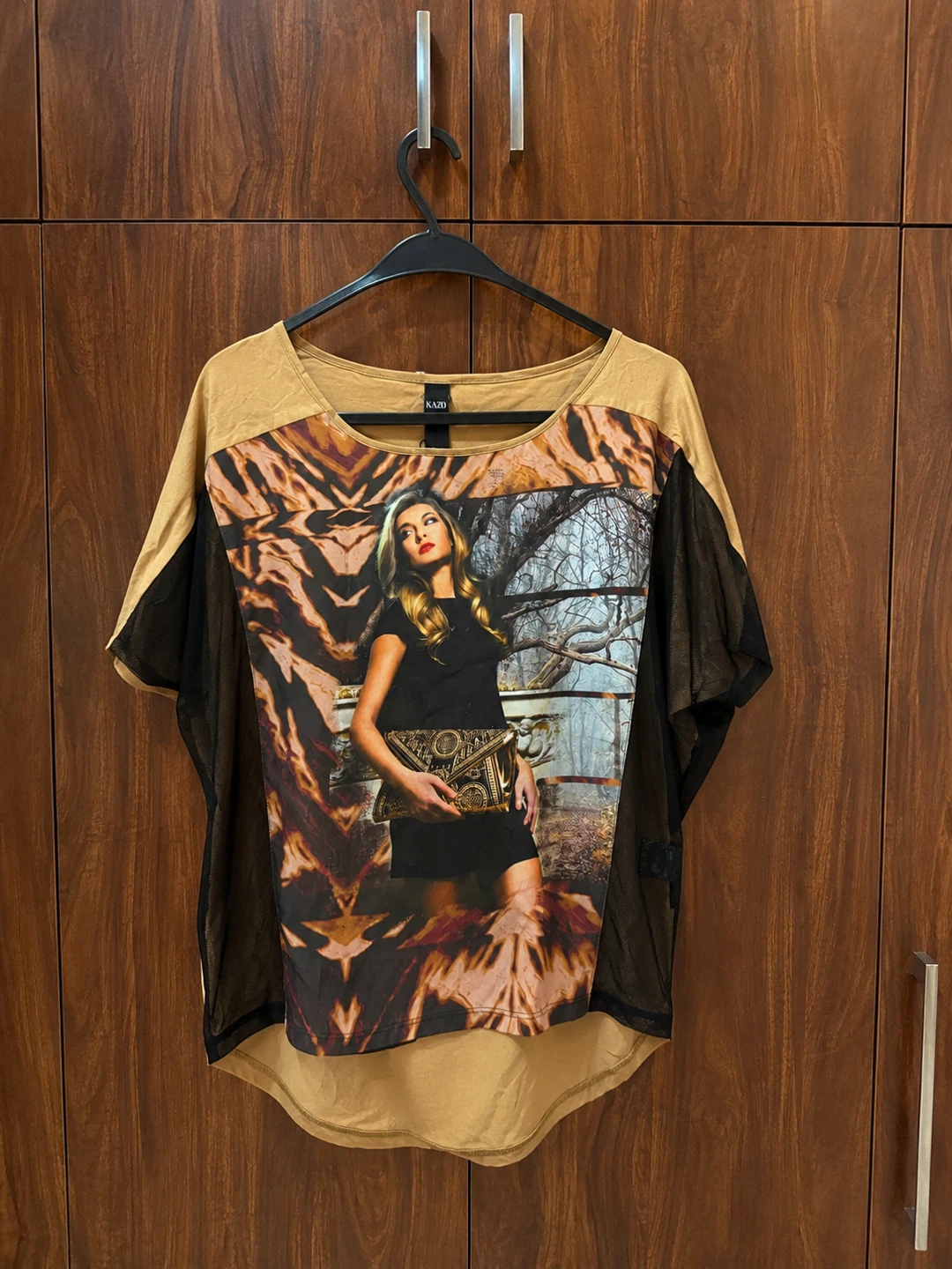 Kazo Women's Graphic Print T-Shirt