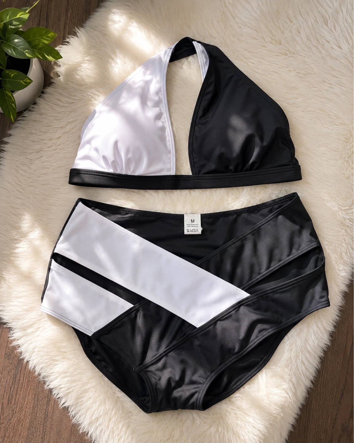Colour-blocked Halter Bikini Set