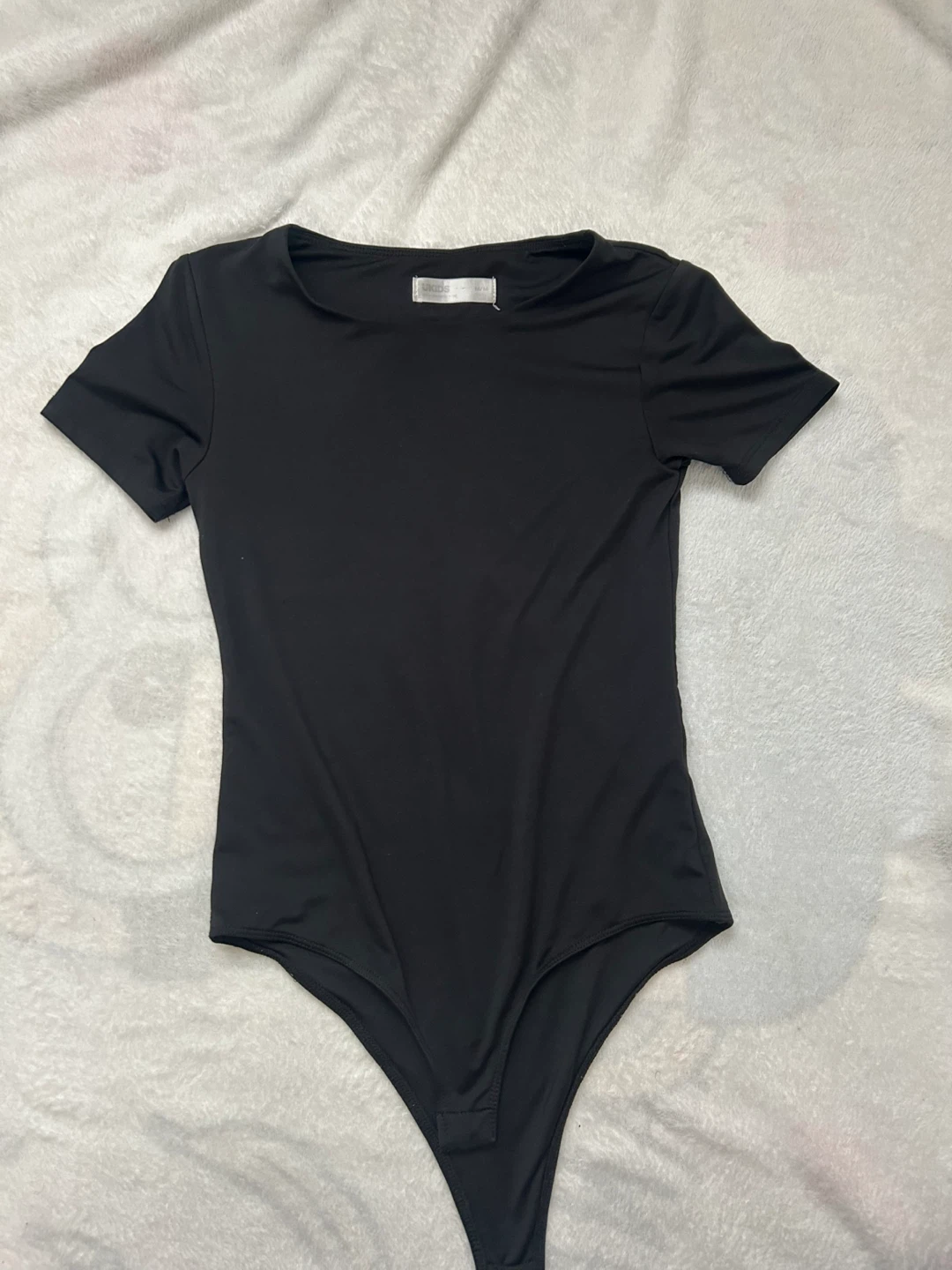 ⭐️ BLACK SHORT SLEEVE BODYSUIT ⭐️