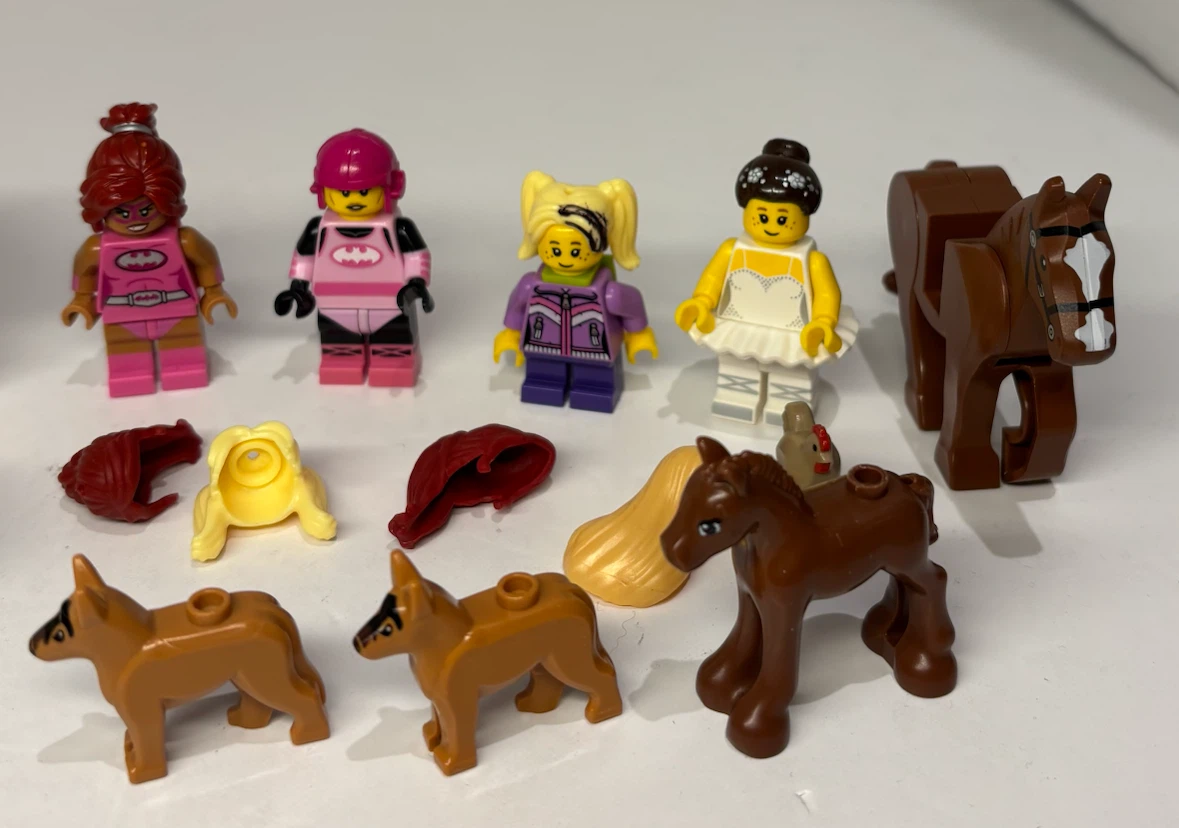 LEGO Friends & City Figures, Animals, and Accessories - photo 3
