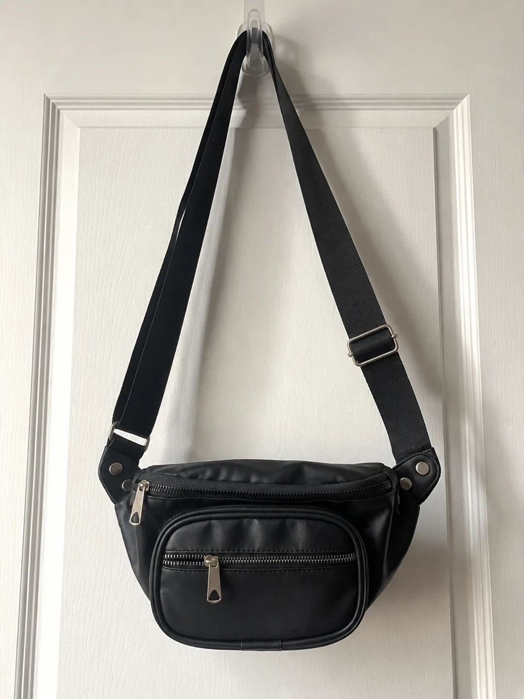 Black Faux Leather Fanny Pack Belt Bag - photo 3