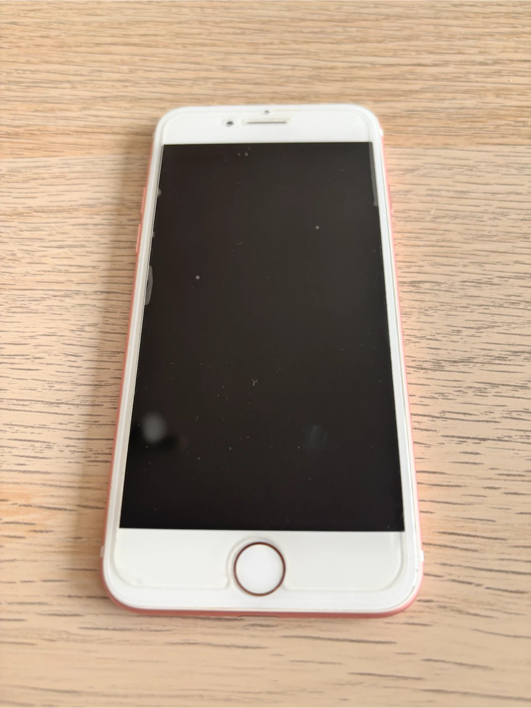Rose Gold iPhone 7 - photo 2