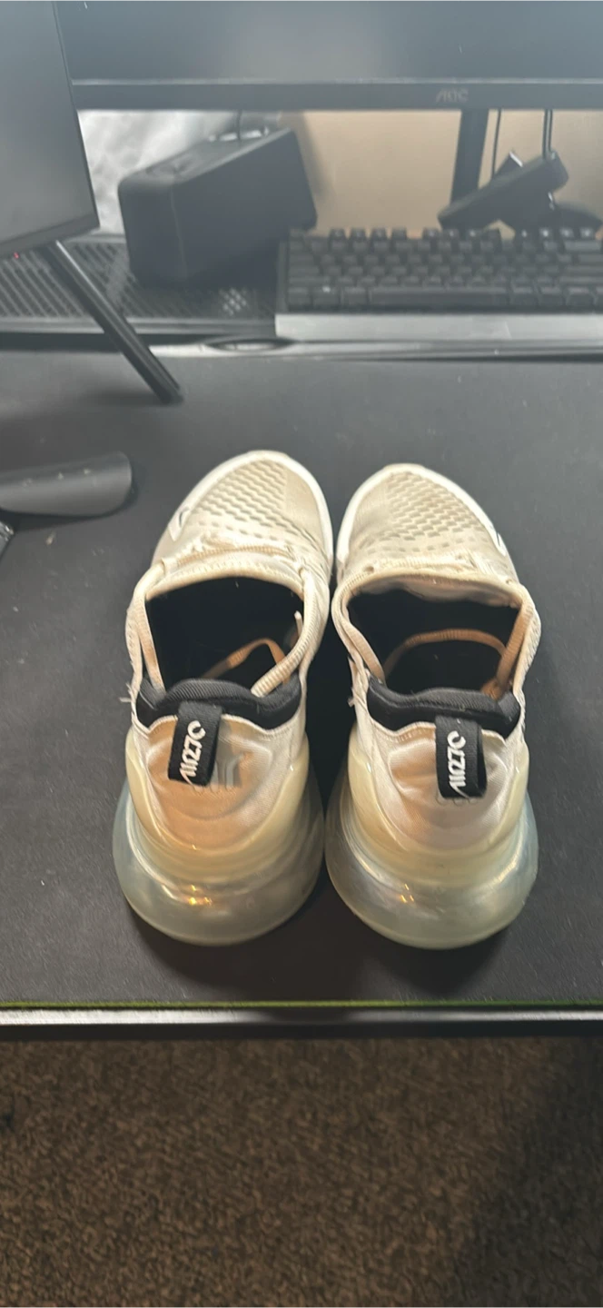 Nike Air Max 270 White Shoes US 11 - photo 4