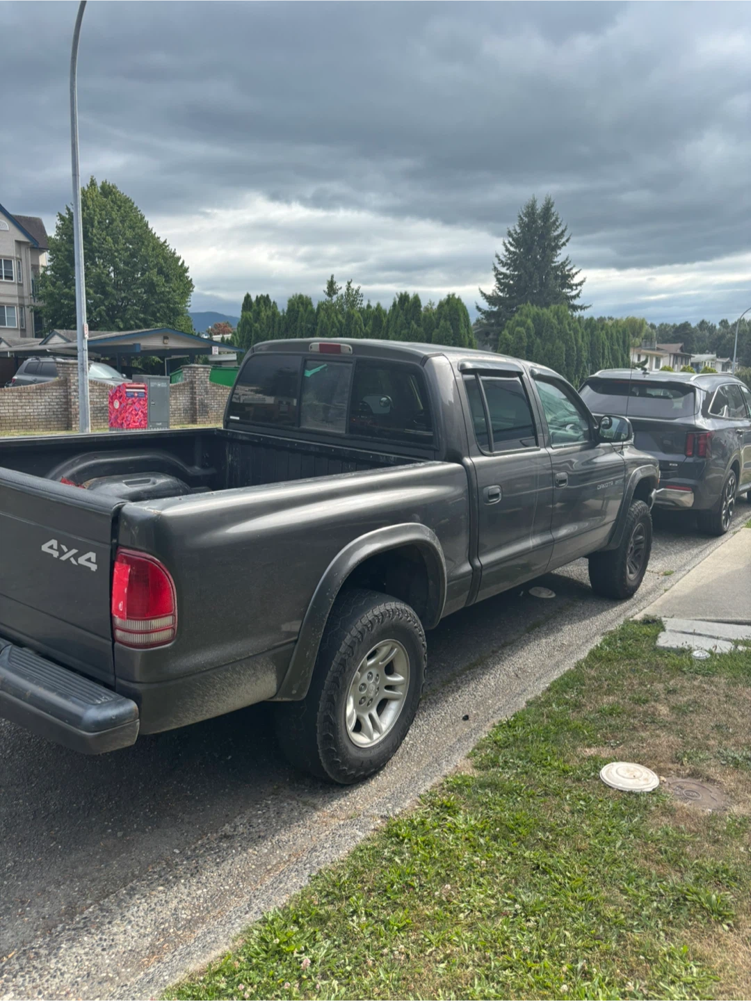 Dodge Dakota Sport Pickup Truck - photo 4