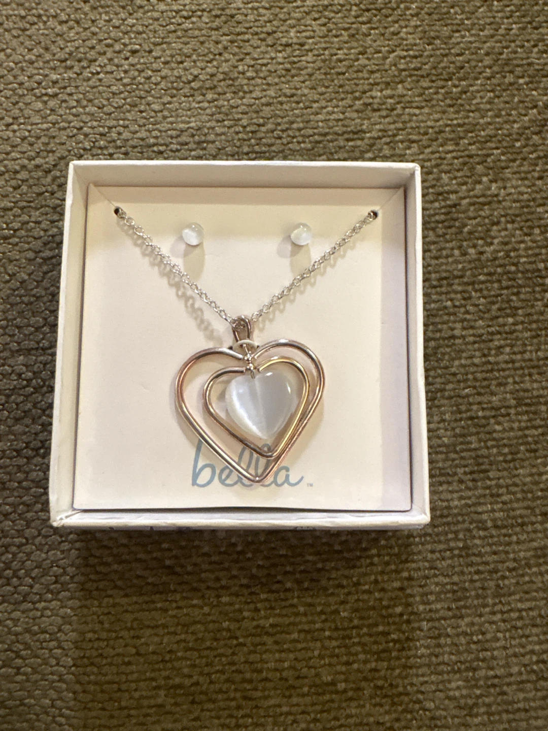Bella Heart Necklace and Earrings Set