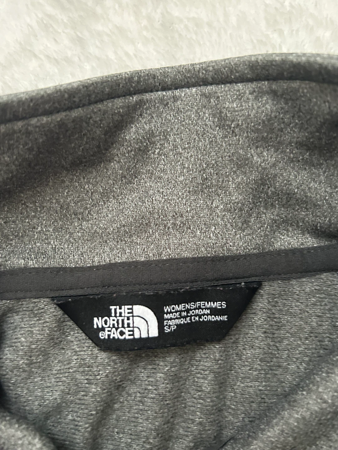 ⭐️ GREY TRACK QUARTER ZIP ⭐️ - photo 2