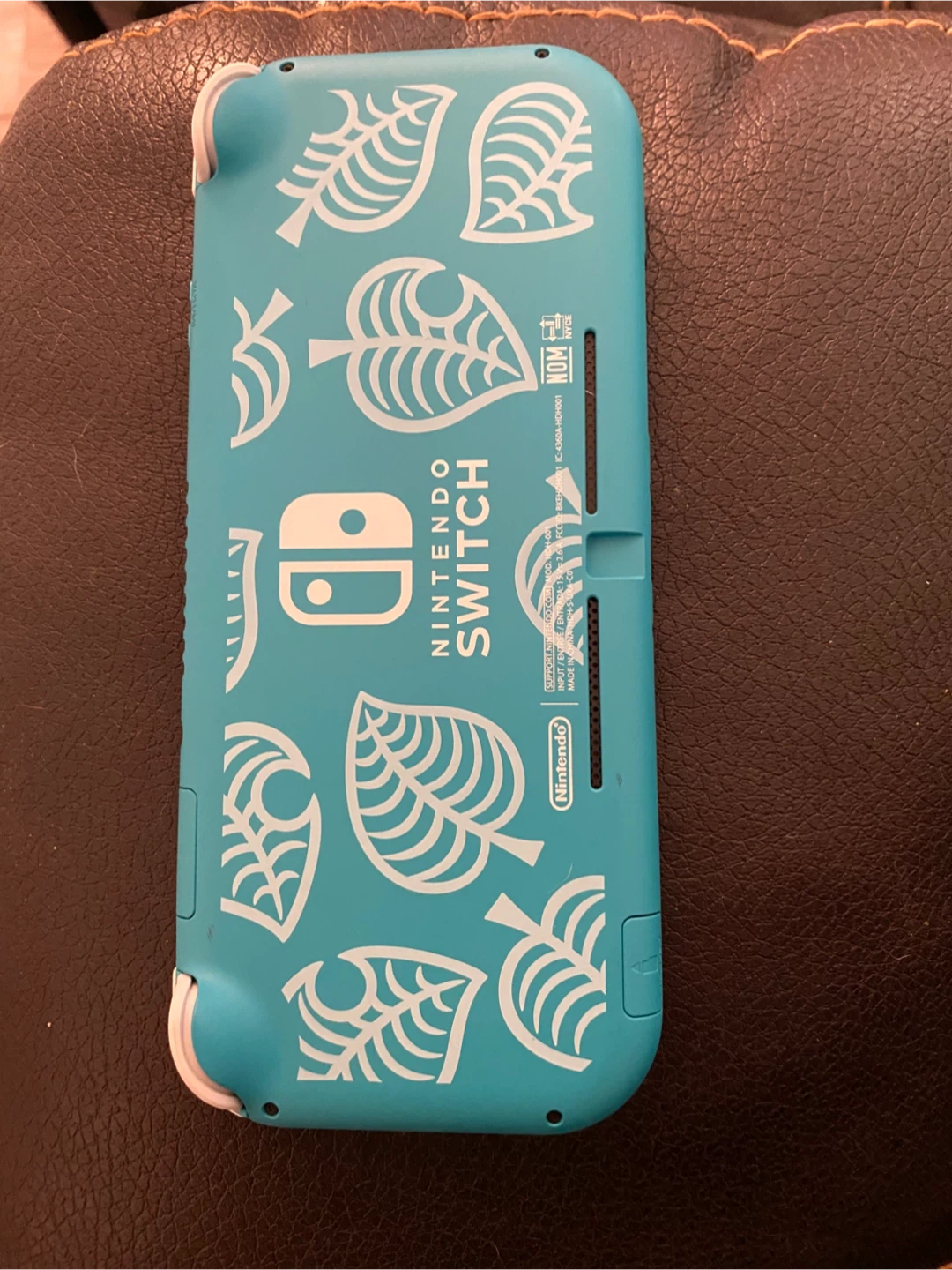 Animal Crossing Nintendo Switch Lite - photo 2