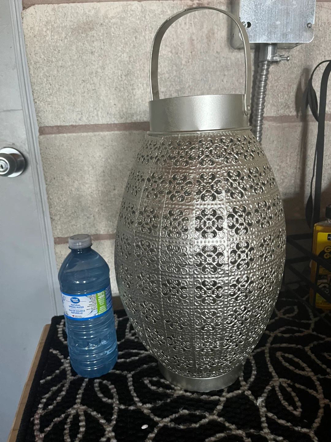 Downsizing . Selling decor items $10 each - photo 5