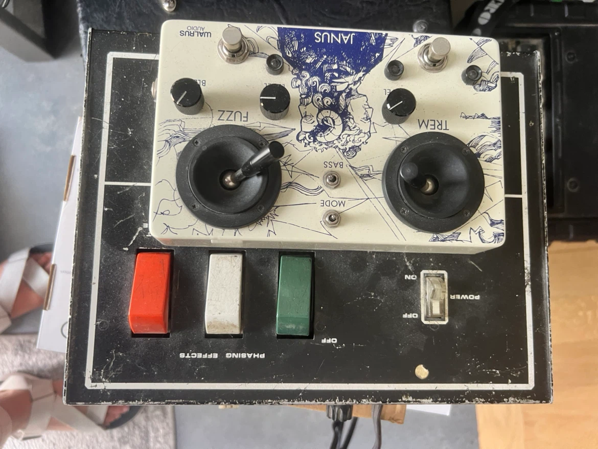 Walrus Audio Janus Fuzz Tremolo Pedal