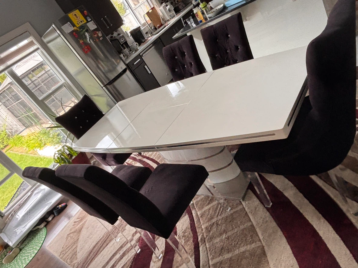 White Extendable Dining Table with 6 Chairs - photo 2