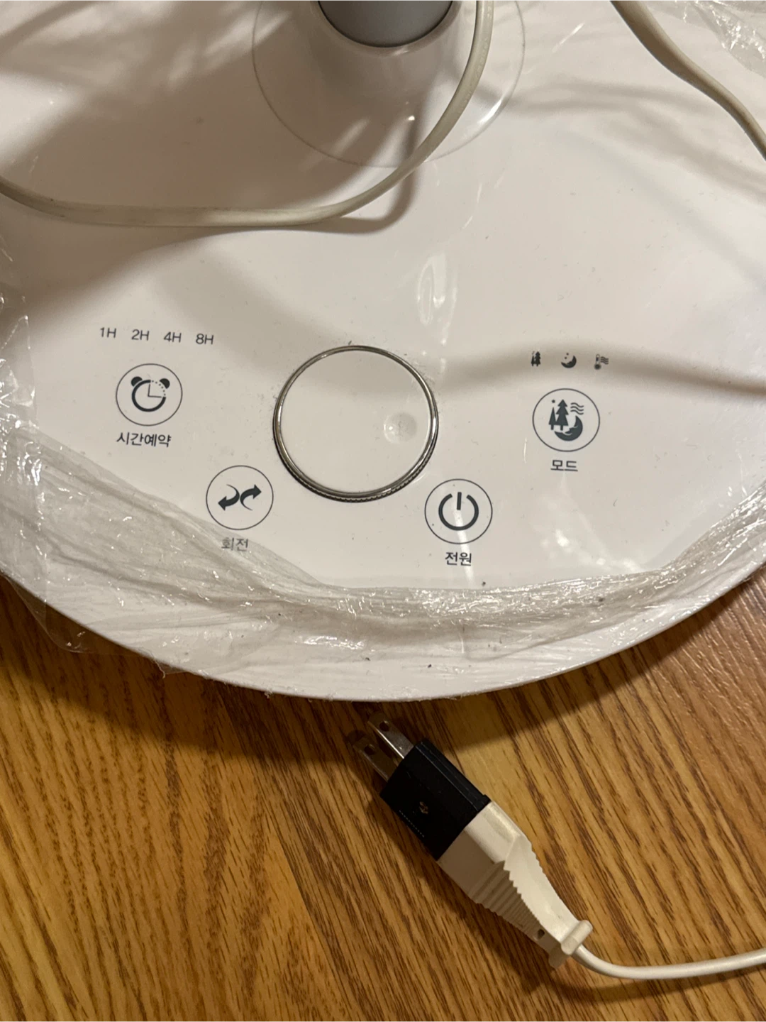 White Fan / free delivery!!! - photo 2