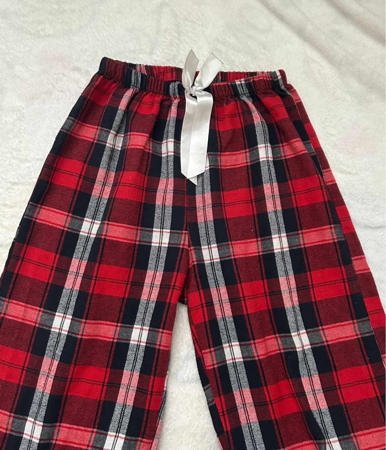 ⭐️ RED PLAID PYJAMA PANTS ⭐️