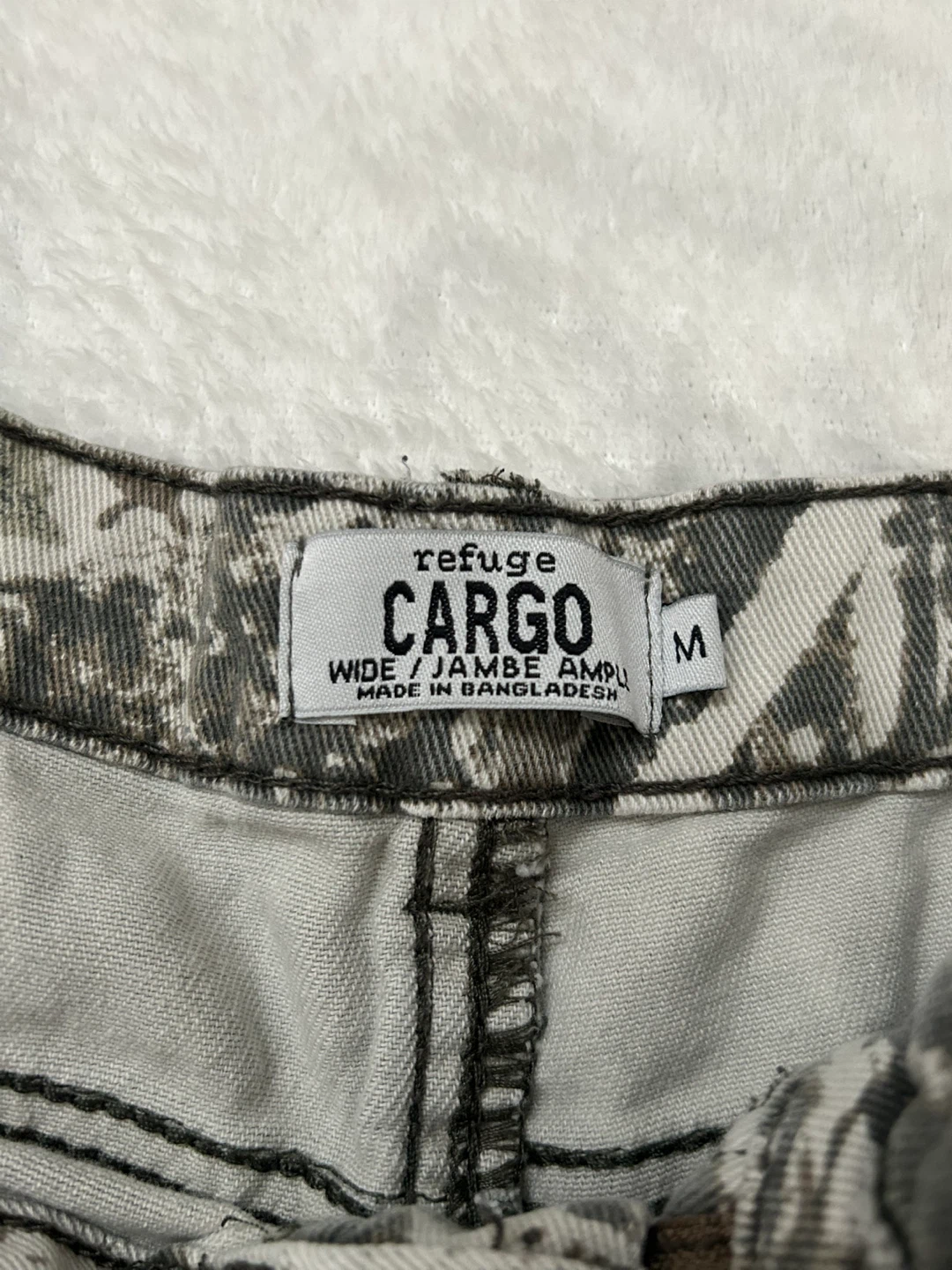 ⭐️ WIDE LEG CAMO JEANS ⭐️ - photo 2