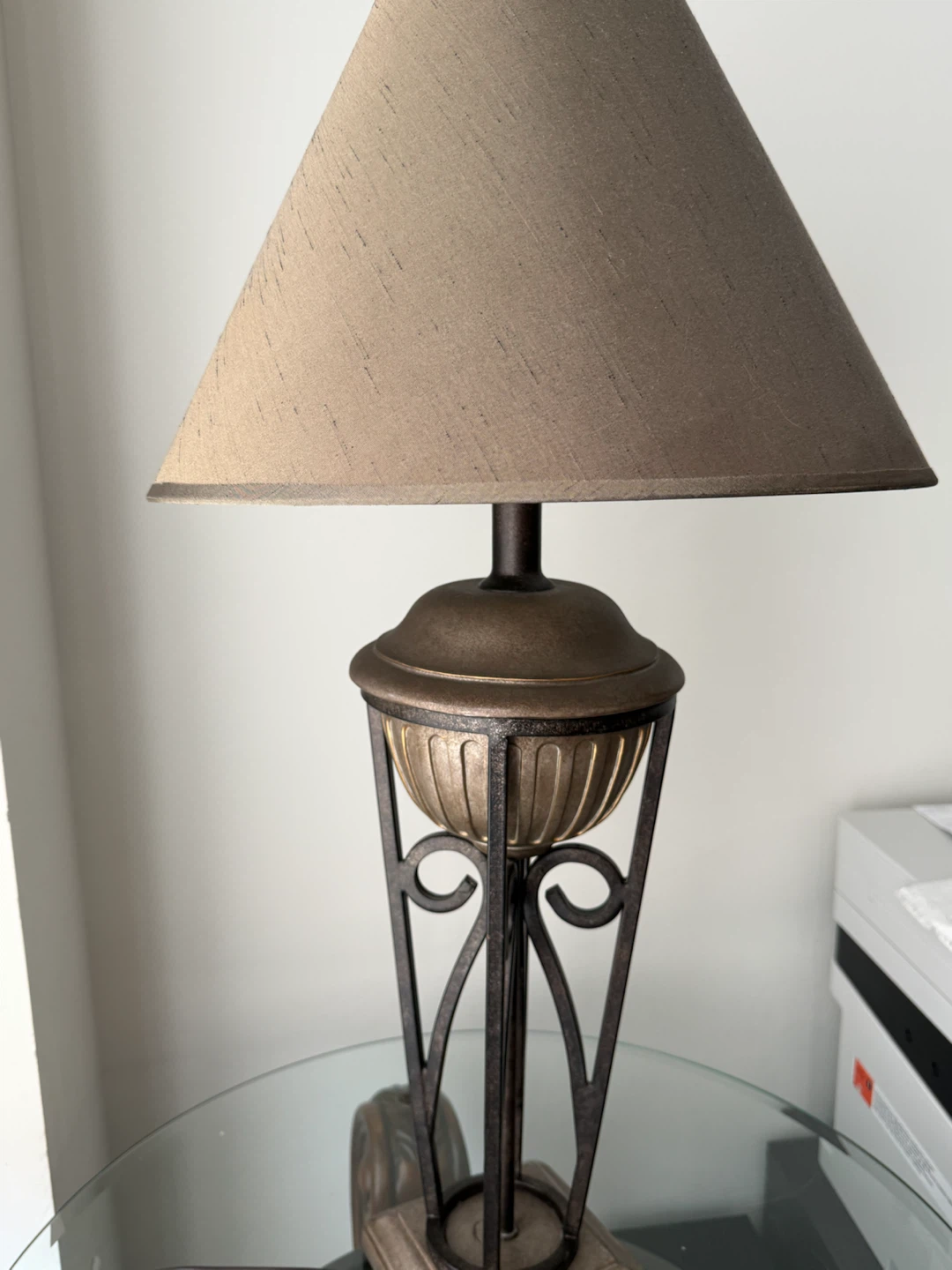 Table Lamp - photo 2