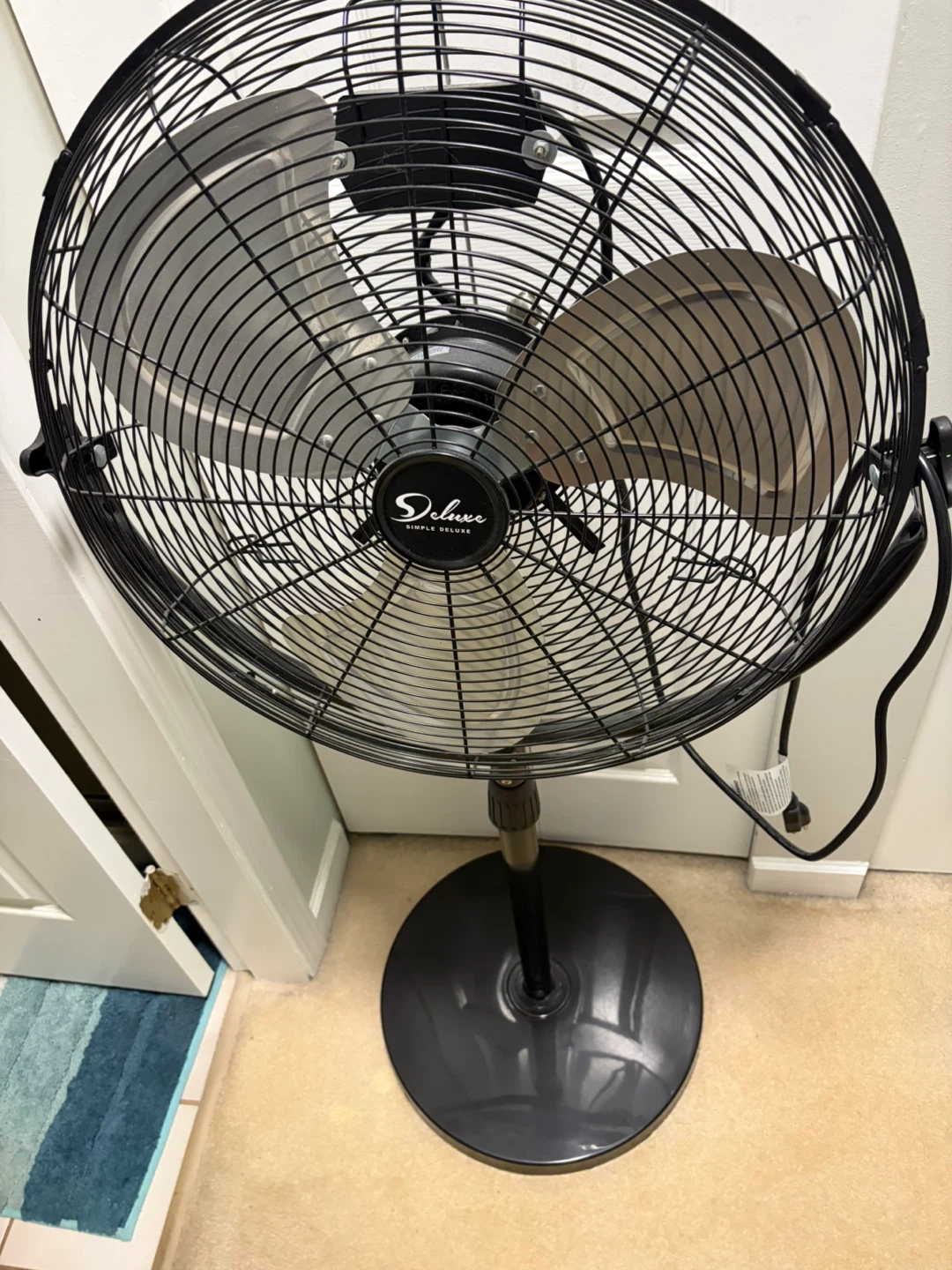 Deluxe Simple Deluxe Black Pedestal Fan