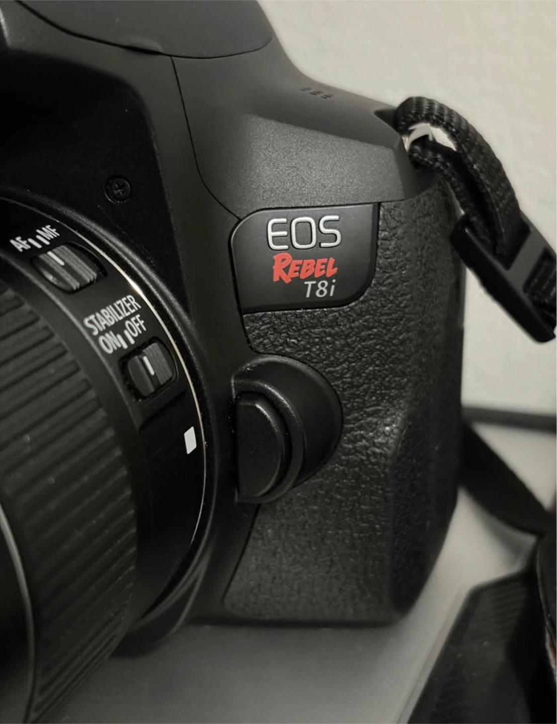 Canon Rebel T8i Bundle - photo 2