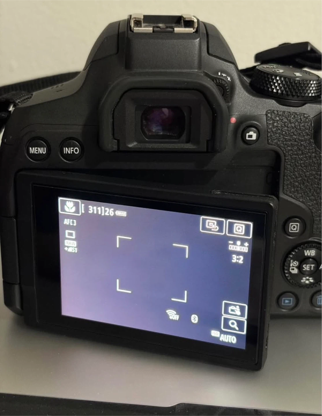 Canon Rebel T8i Bundle - photo 4