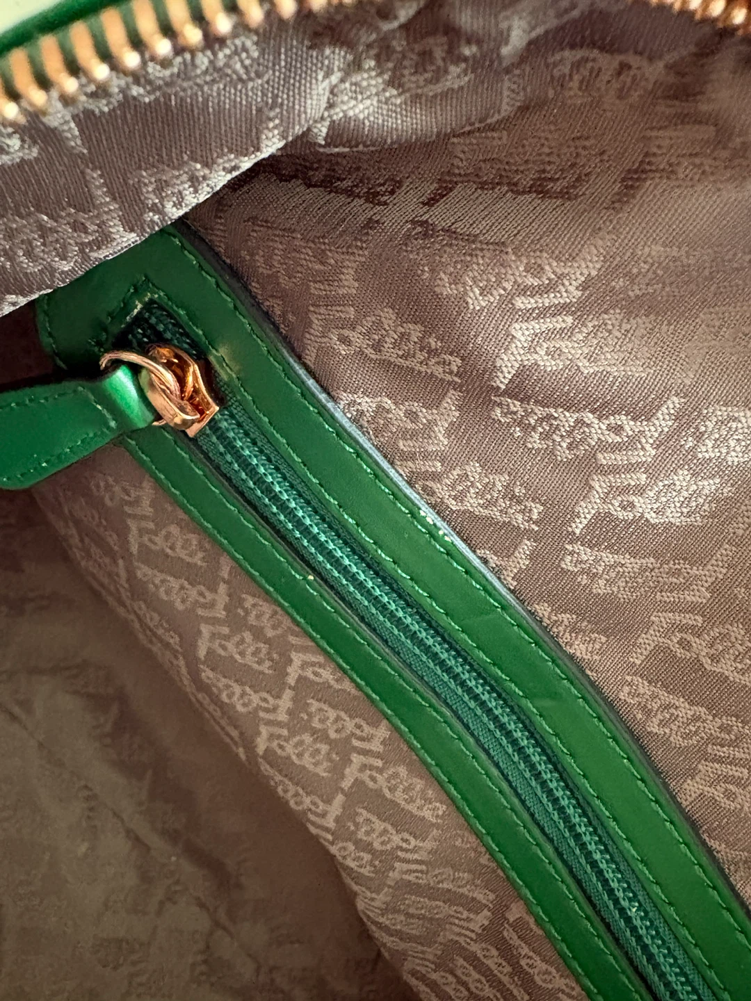 Follie Follie K Vintage Green Handbag - photo 4