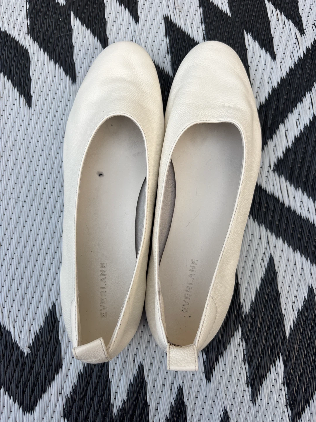 Everlane Cream Leather Ballet Flats Size 9 - photo 4