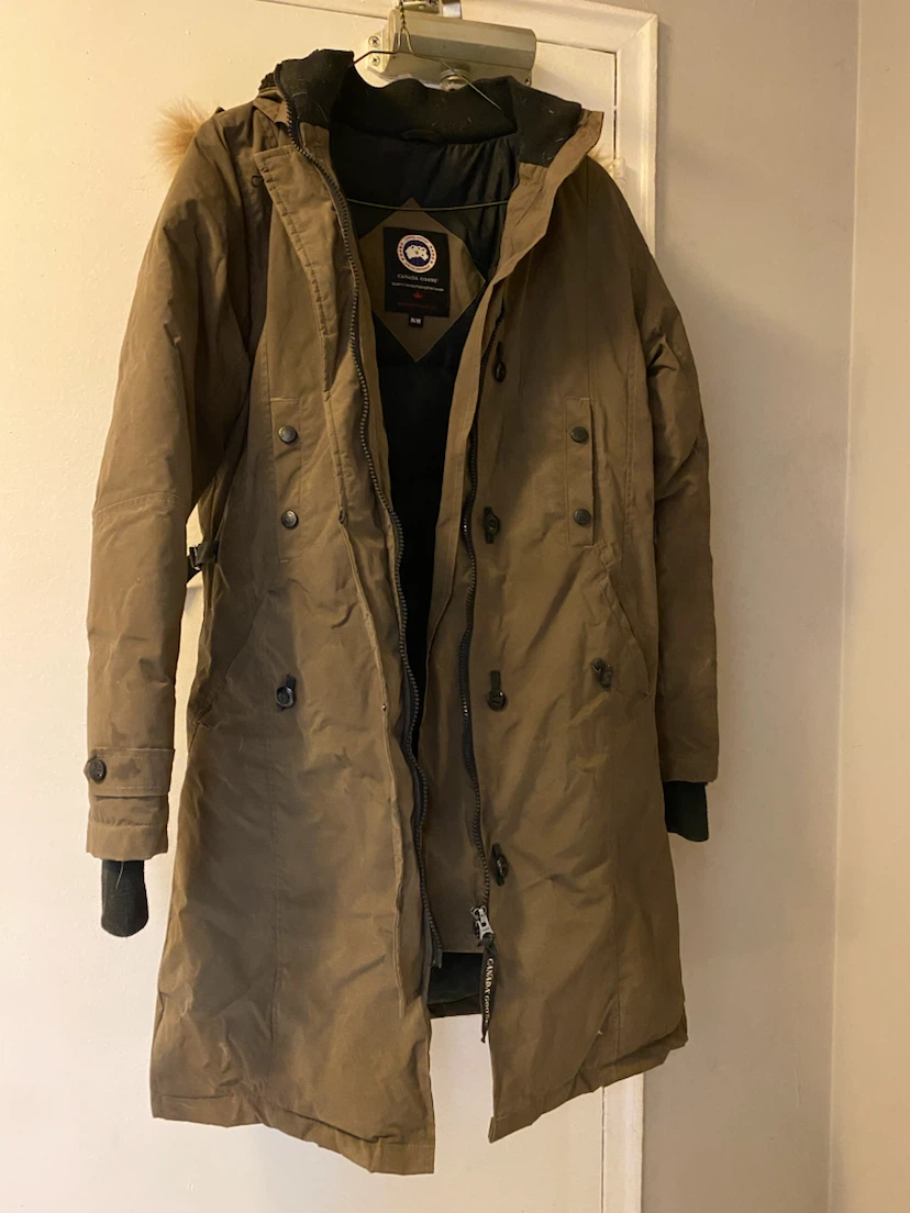 Canada Goose Parka Jacket size medium