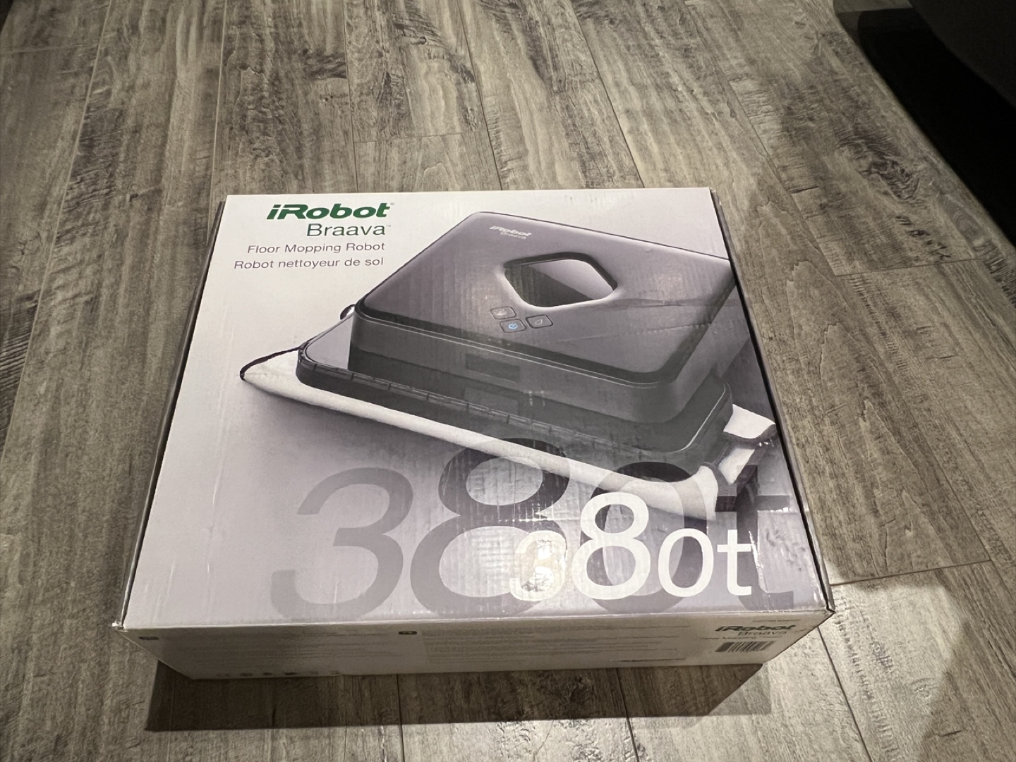 iRobot Braava 380t Mop – Needs New Battery - photo 4