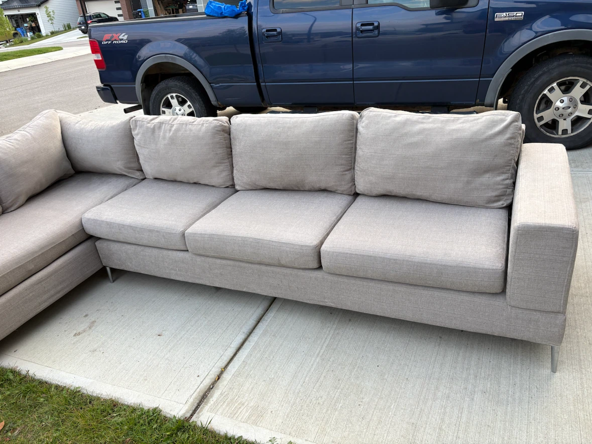 Light Grey Sectional Sofa - photo 5