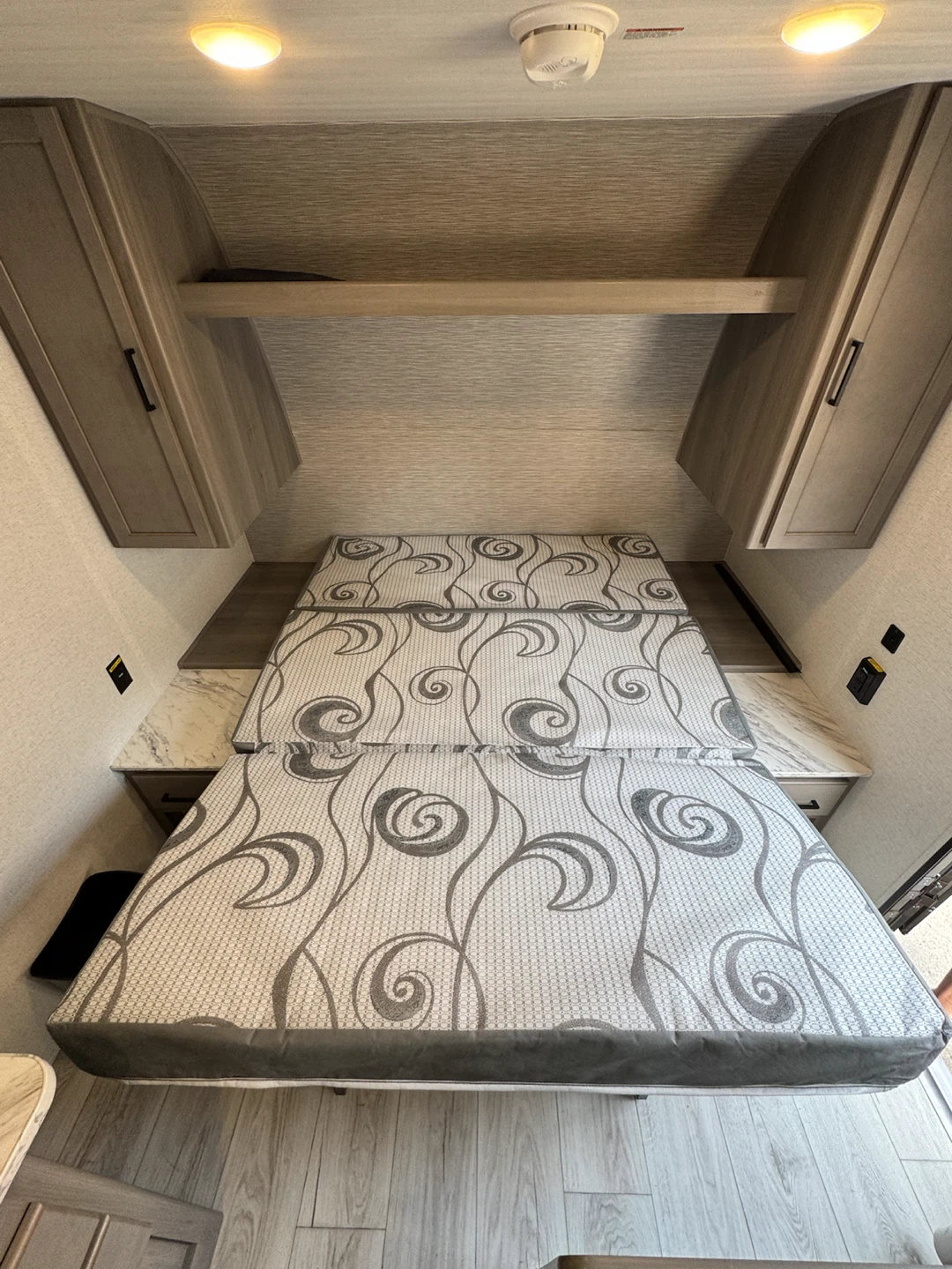 2025 Keystone Hideout 230MBBH Travel Trailer – - photo 4