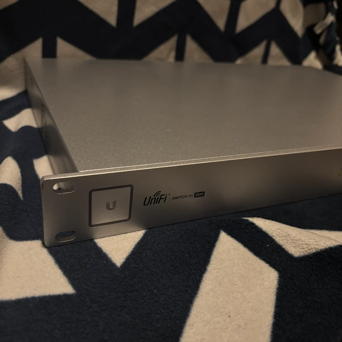 Ubiquiti 24-port PoE gigabit switch