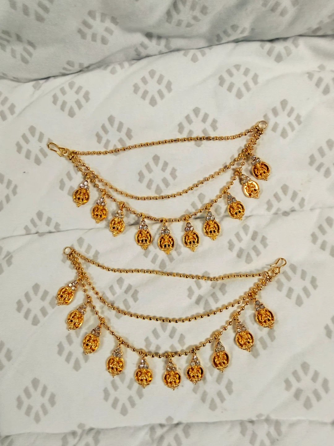 Swastik Gold Tone Imitation Jewellery Hair Pins