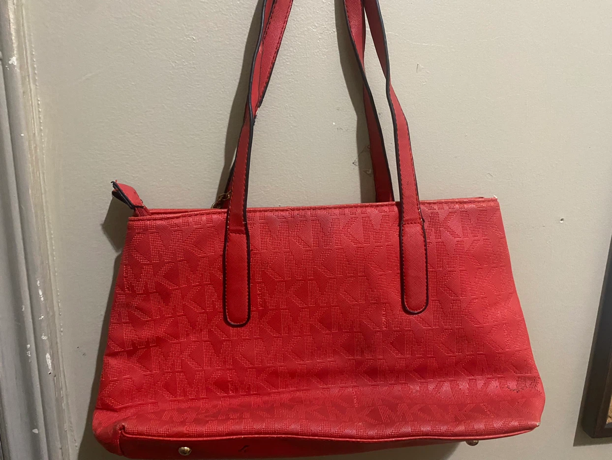 Red purse by MK - photo 2