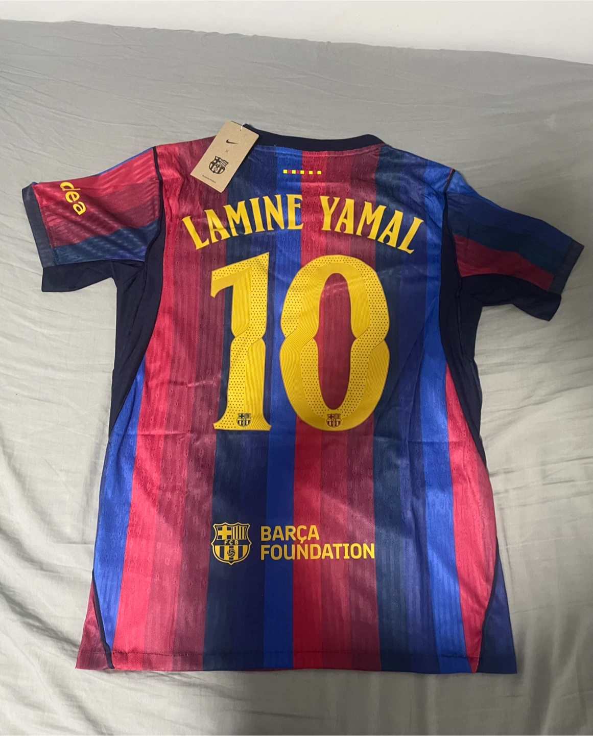 FC Barcelona Lamine Yamal 10 Jersey - photo 2