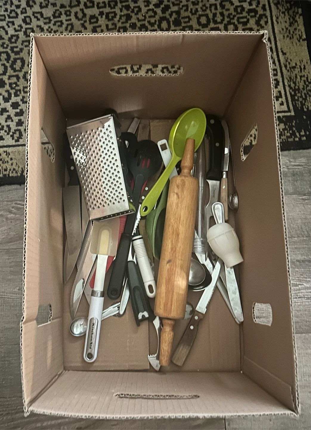 Kitchen Utensil Lot