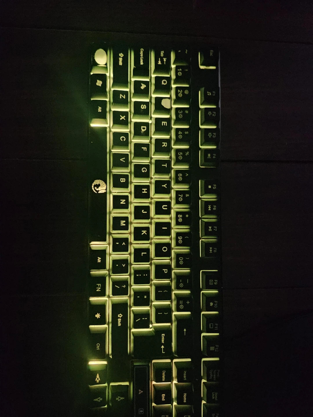 Negotiable rbg keyboard - photo 5