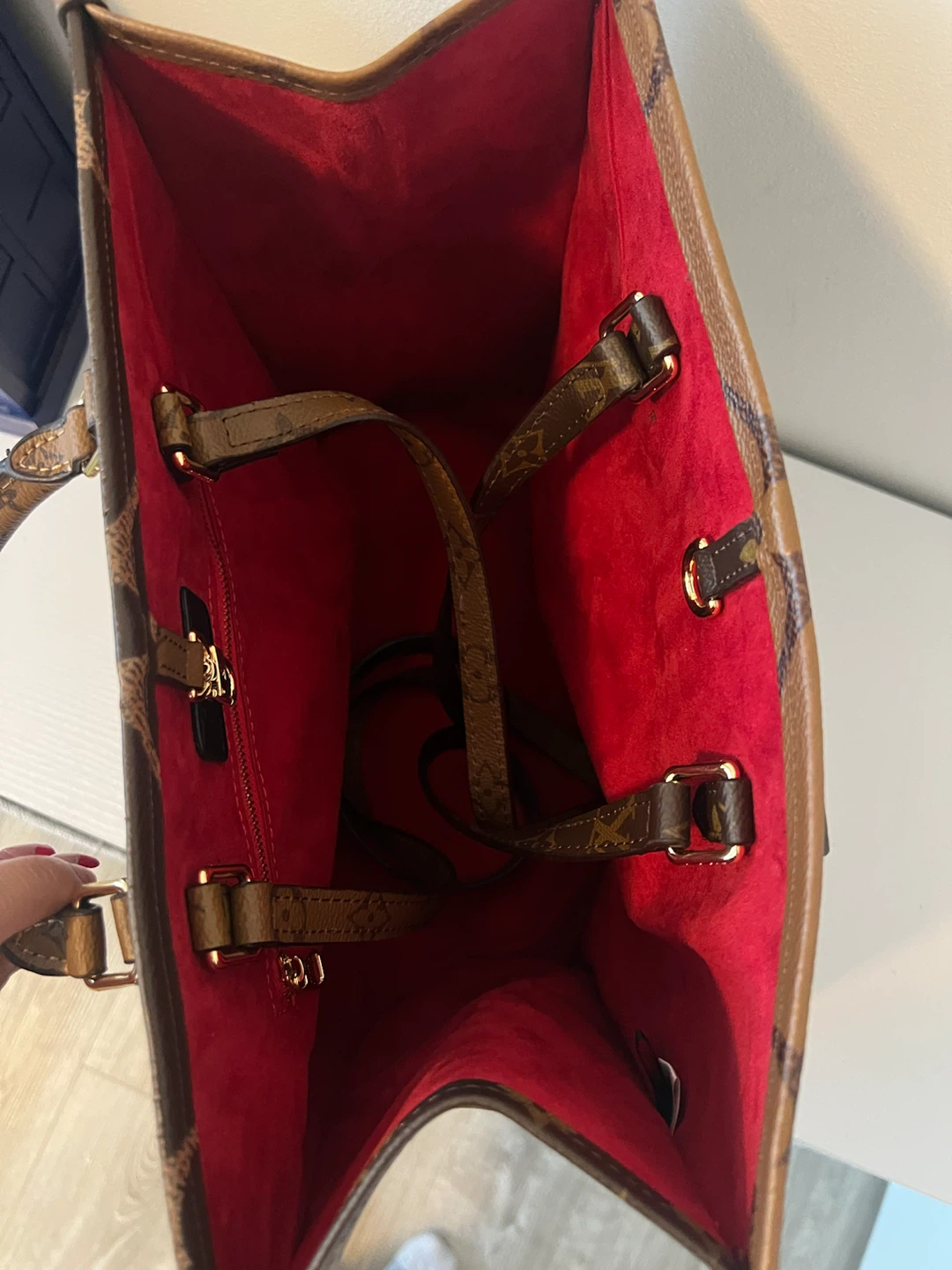 Louis Vuitton Monogram Tote Bag - photo 3