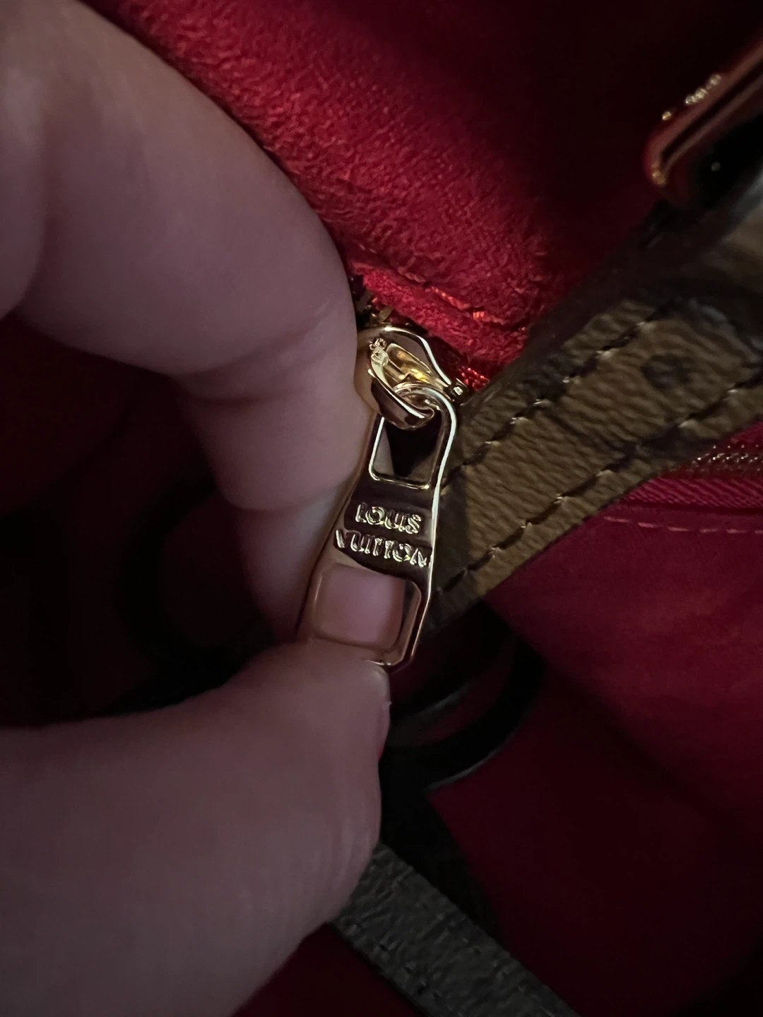 Louis Vuitton Monogram Tote Bag - photo 5