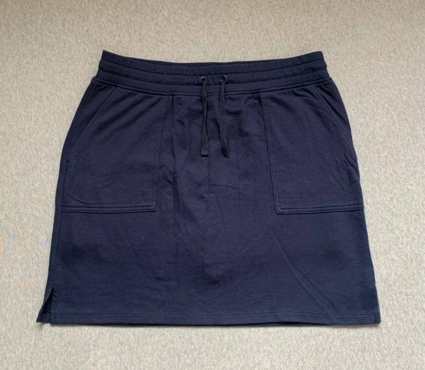 Penmans Navy Blue Skort ~ Size Medium