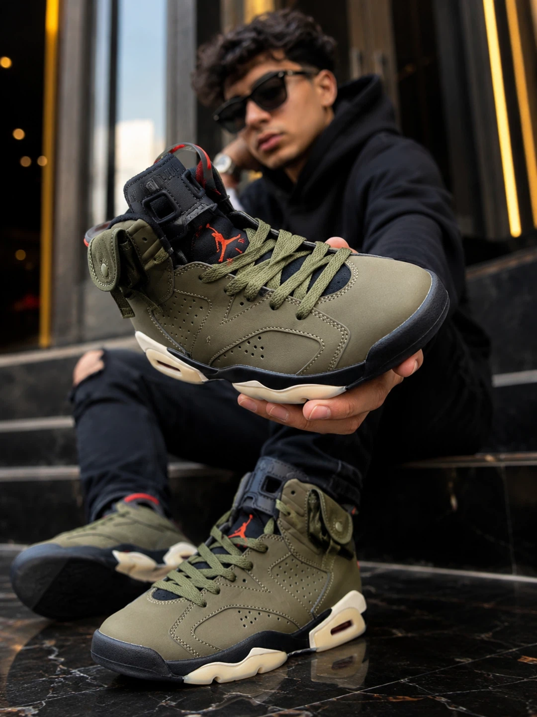 Air Jordan 6 Retro Travis Scott "Medium Olive"