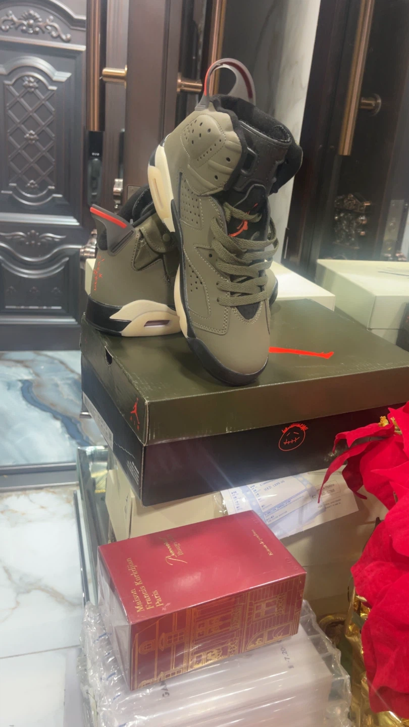 Air Jordan 6 Retro Travis Scott "Medium Olive" - photo 4