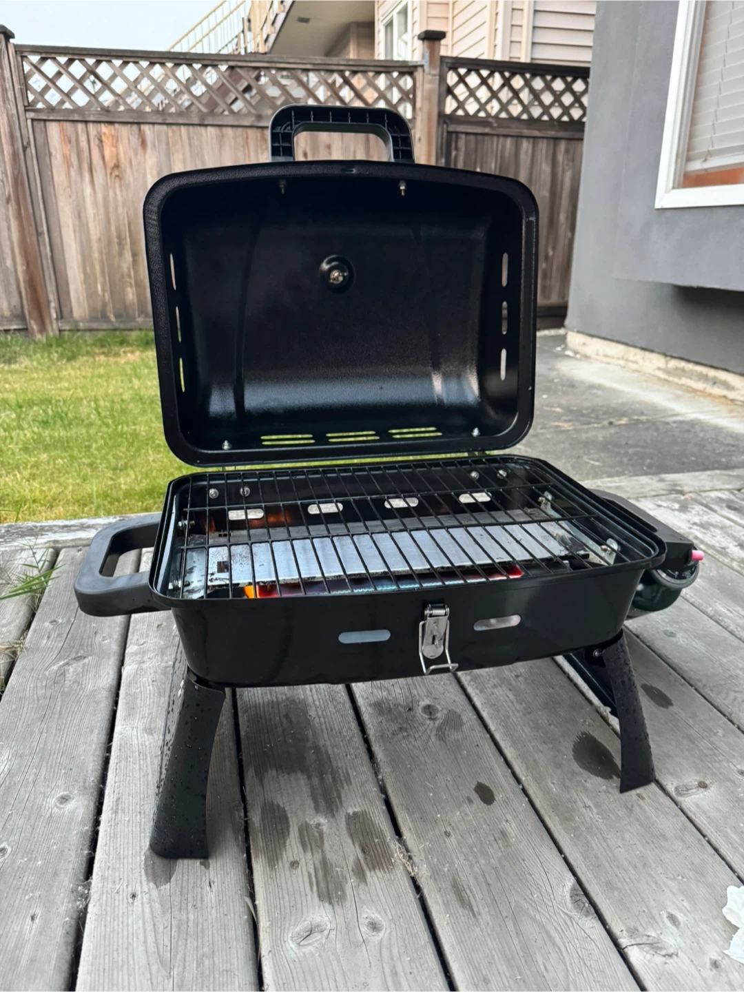 Portable Propane BBQ Grill with TWO tanks