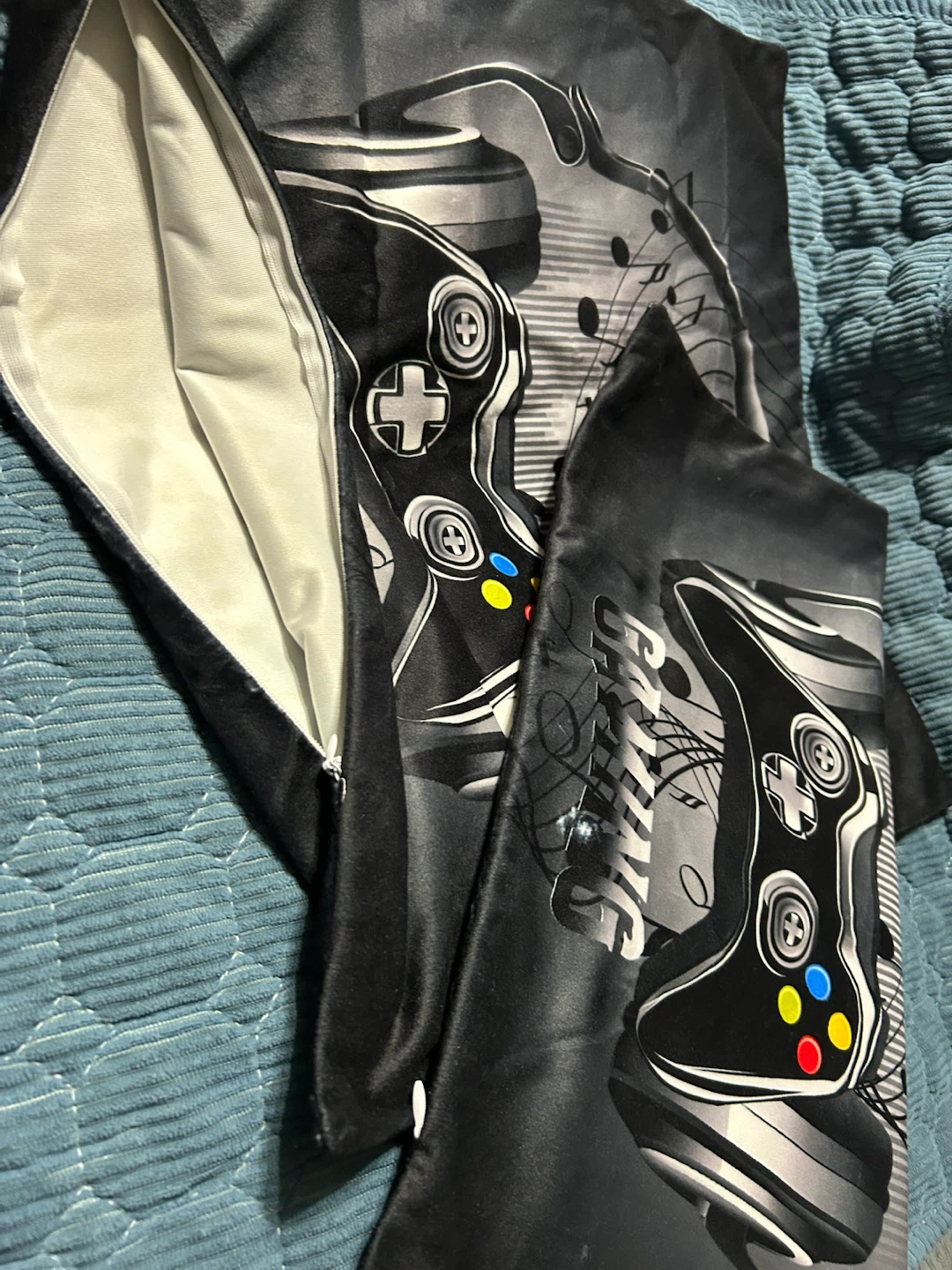 New-Gaming Controller Pillowcase Set! - photo 3