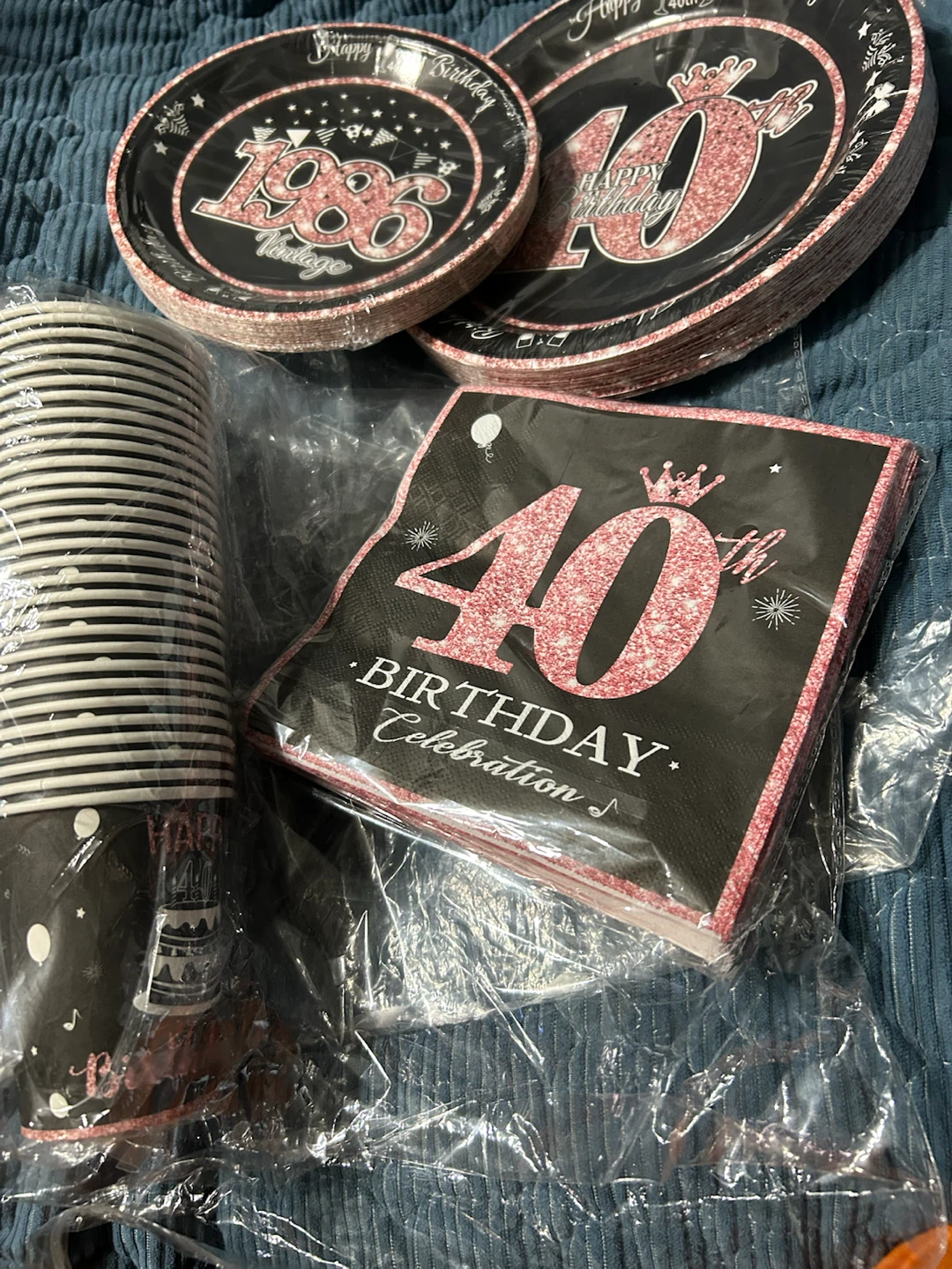 New-40th Birthday Party Supplies Set - photo 3