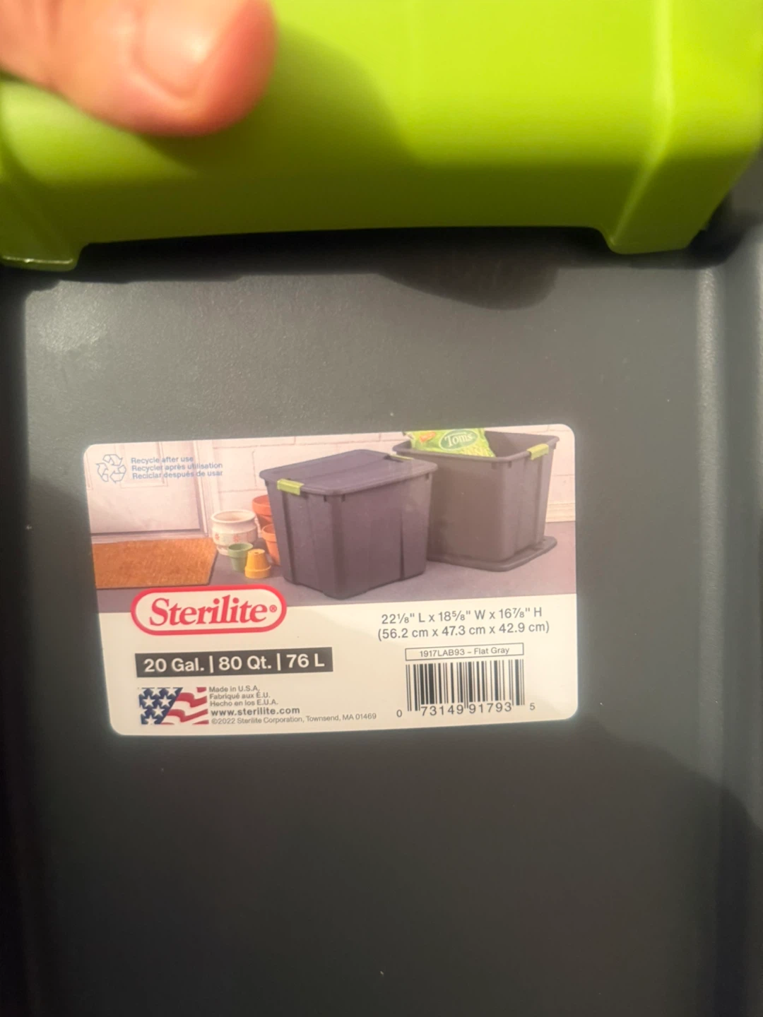 Sterilite 20 Gallon Storage Bin with Lid - photo 3