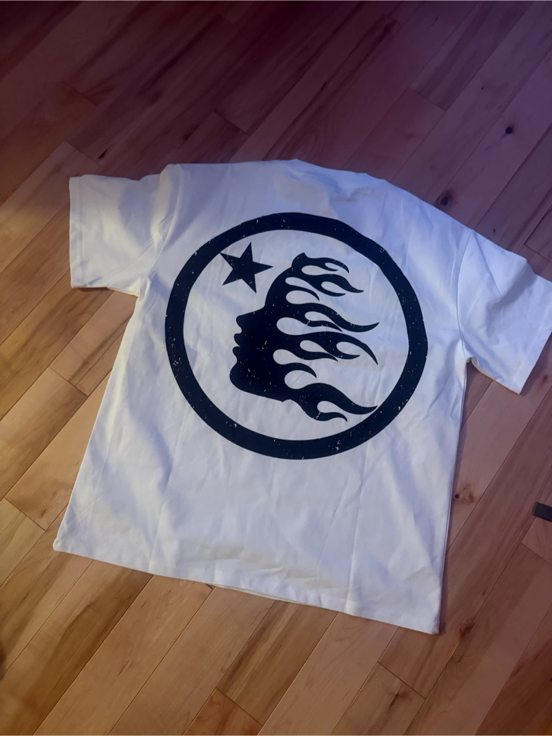 Hellstar t-shirt SMALL