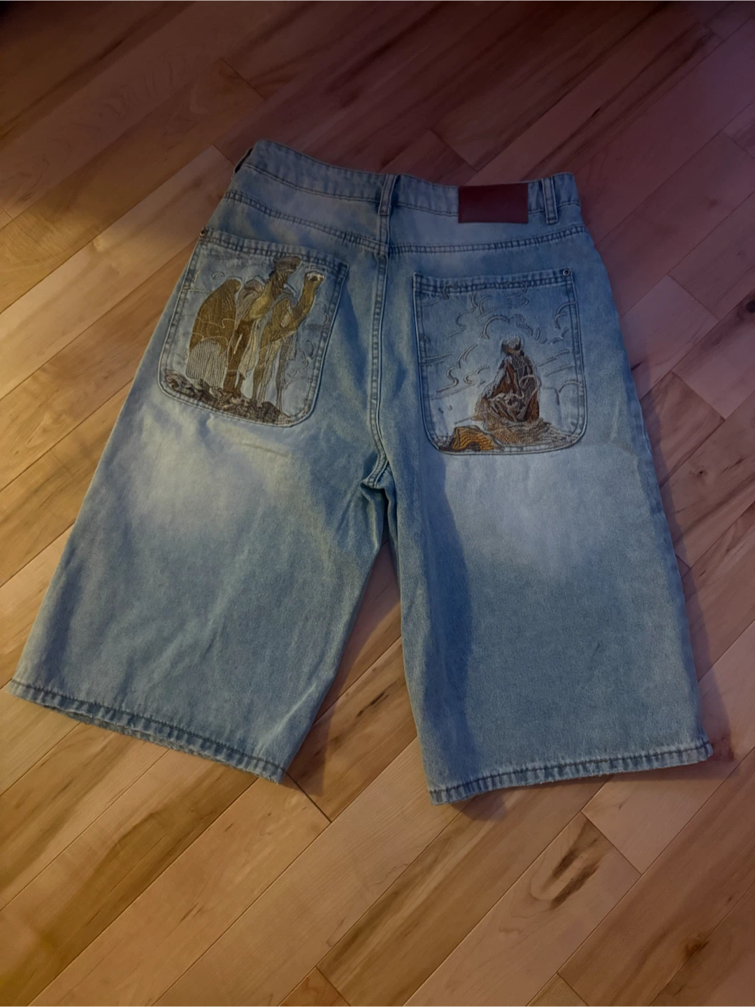 Derschutze Camel Jorts Sz.28