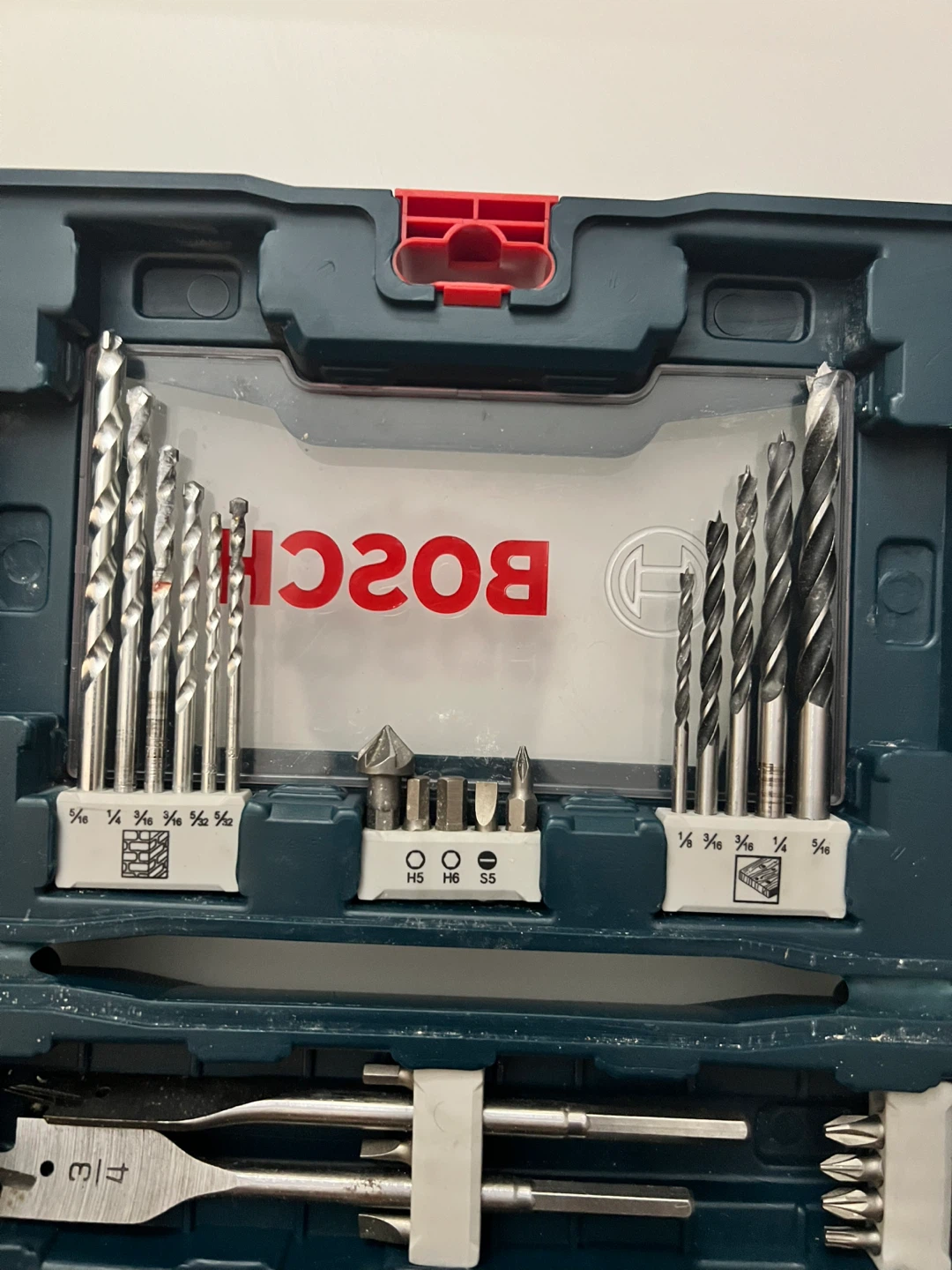 Bosch 41-Piece Drill and Drive Set - photo 3