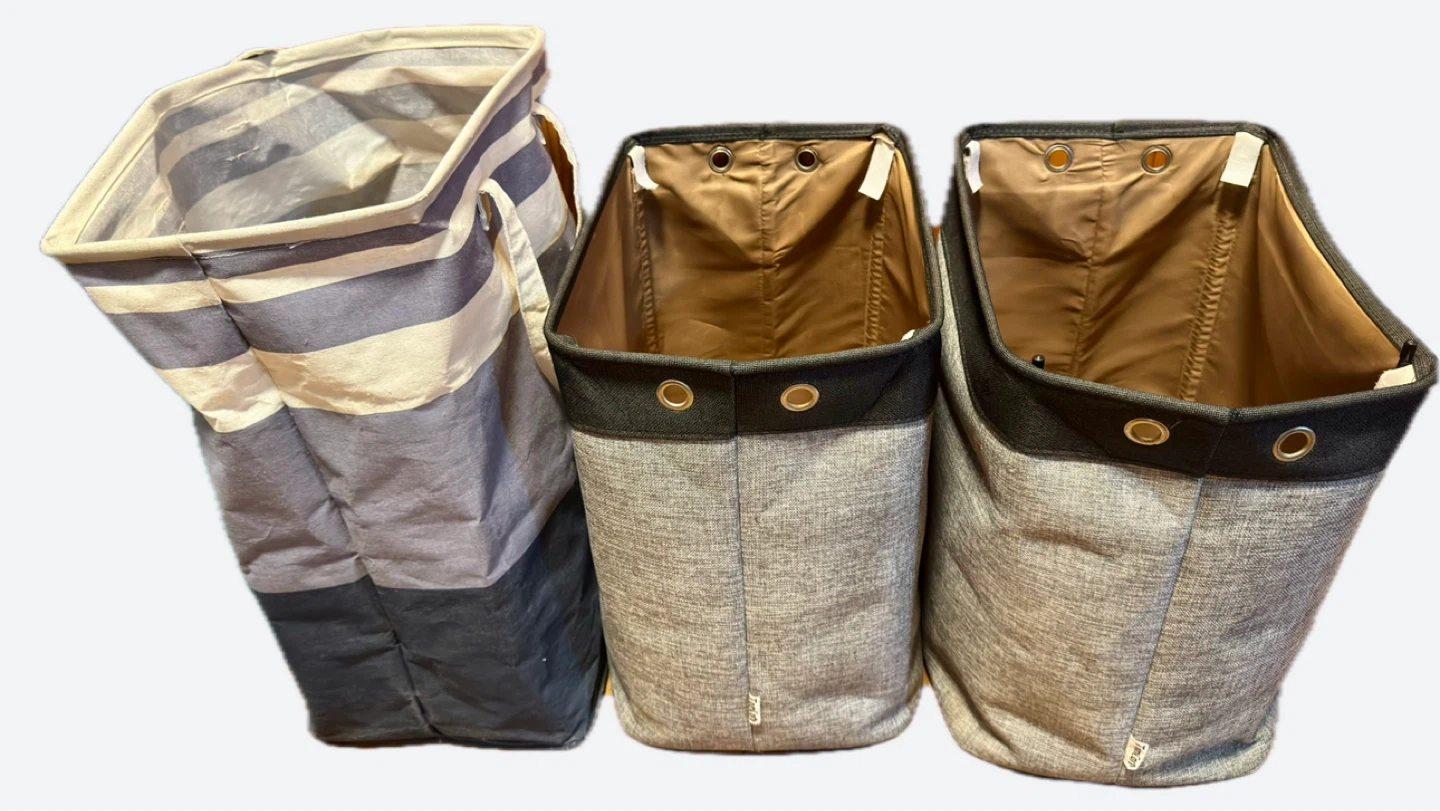3 Collapsible Laundry Baskets - photo 3