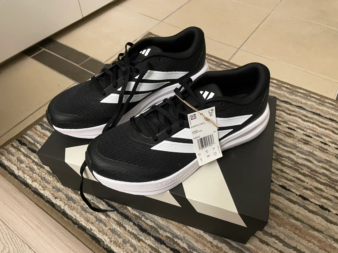 Adidas RUNFALCON Men's Running Shoes size 10