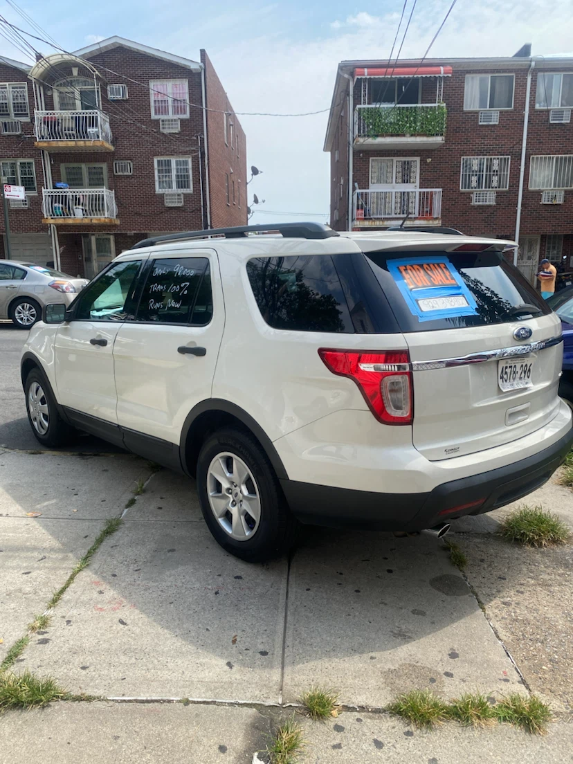 2012 Ford Explorer AWD - photo 2