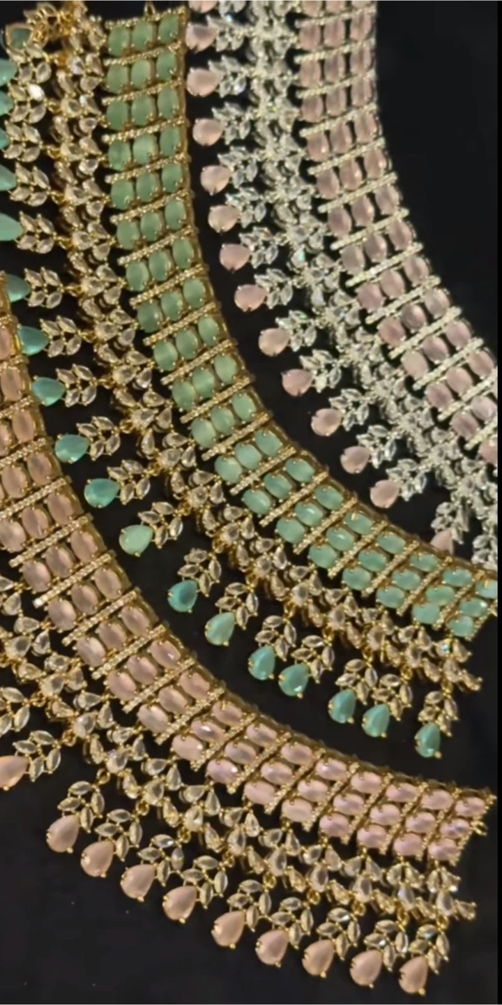Jewellery Set - Necklace and Earrings - photo 5